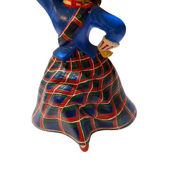 Vintage Holland Mold Scottish Celtic Lass Dancing Girl Brown Eyes Signed plaid - Picture 3 of 13